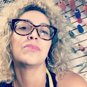 Meet your Posher, Tania